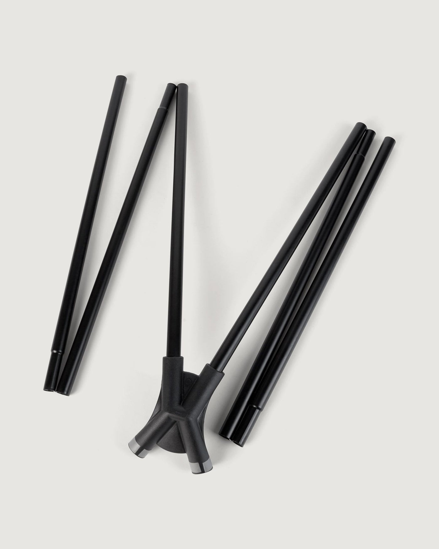 a0494_902_retreat_dayroom_v2_leg_poles_and_h_a_1744345528000