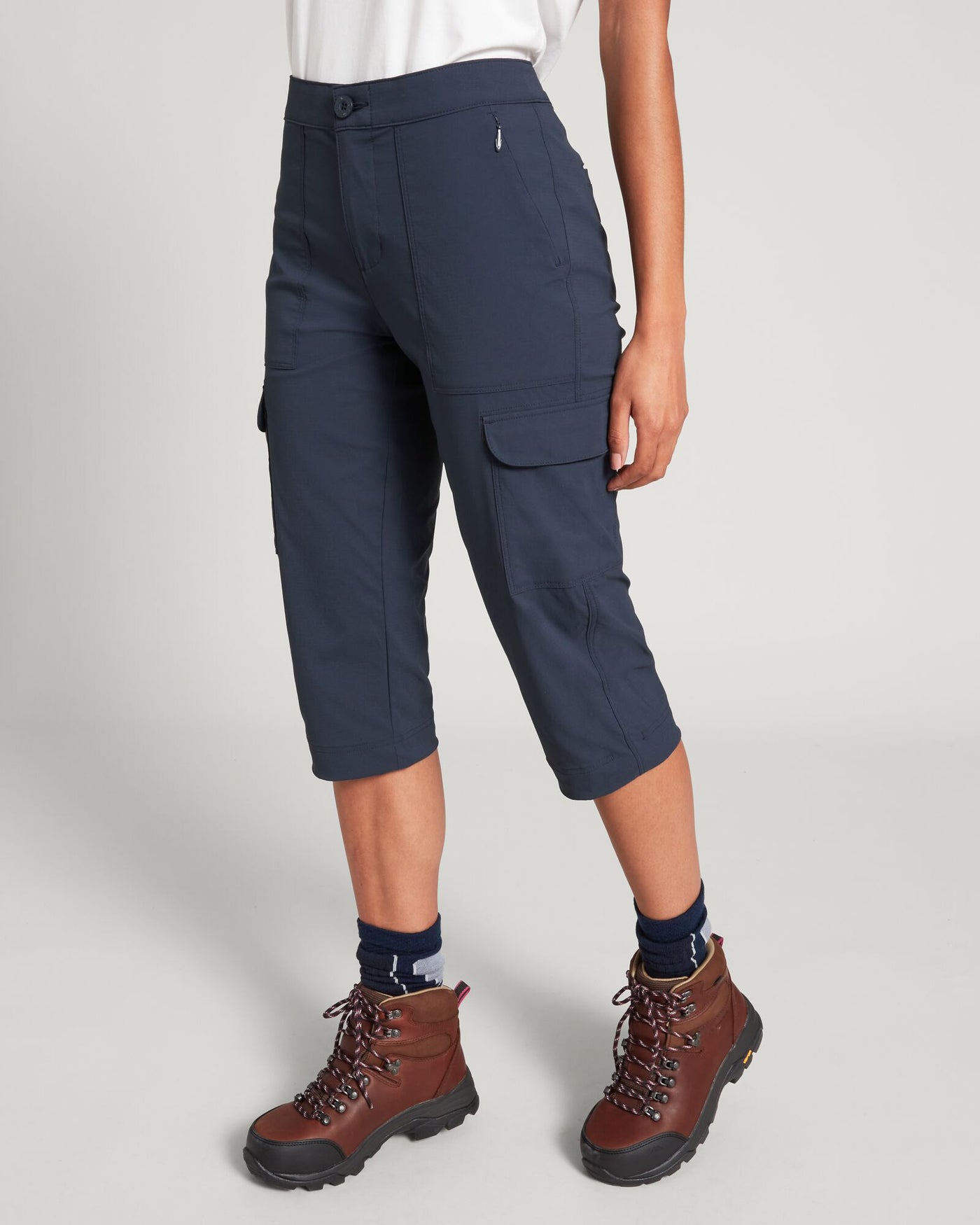 a0708_893_miro_womens_3_quarter_pants_d_1743635014000