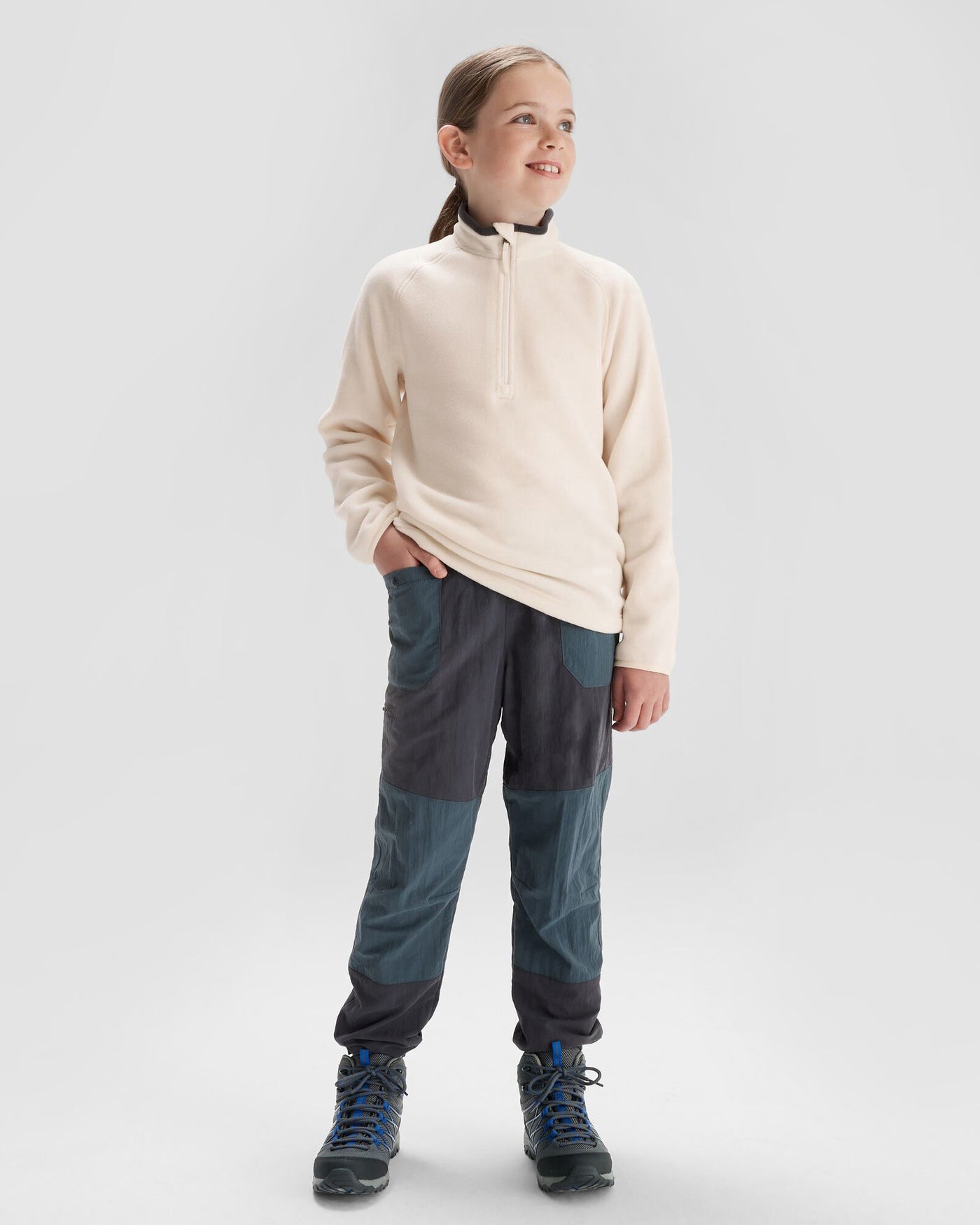 a1304_013_ridge_100_primaloft_youth_pullover_n_b_1743634617000
