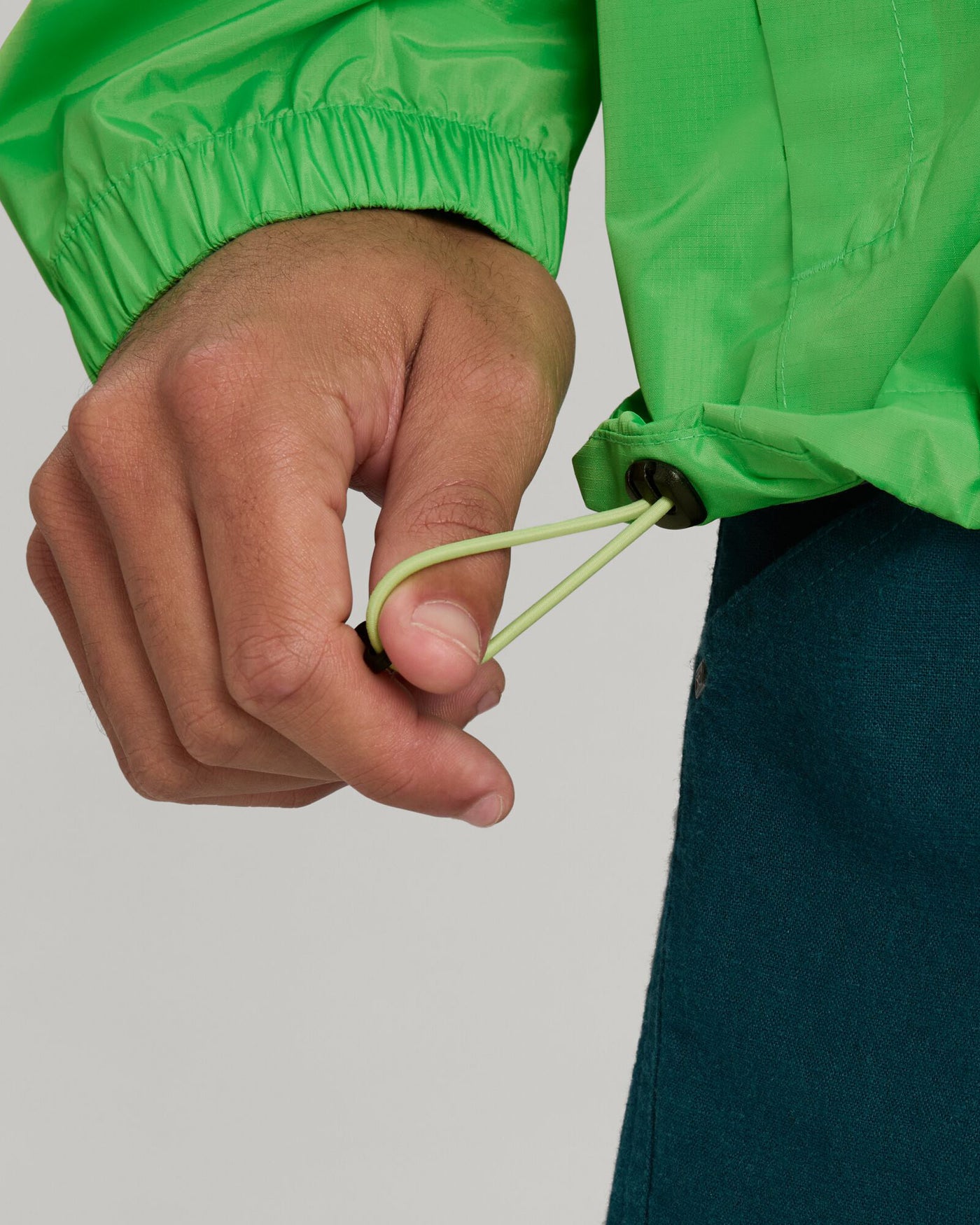 a1391_od7_pocket_it_2l_mens_rain_jacket_v4_f_1743634599000