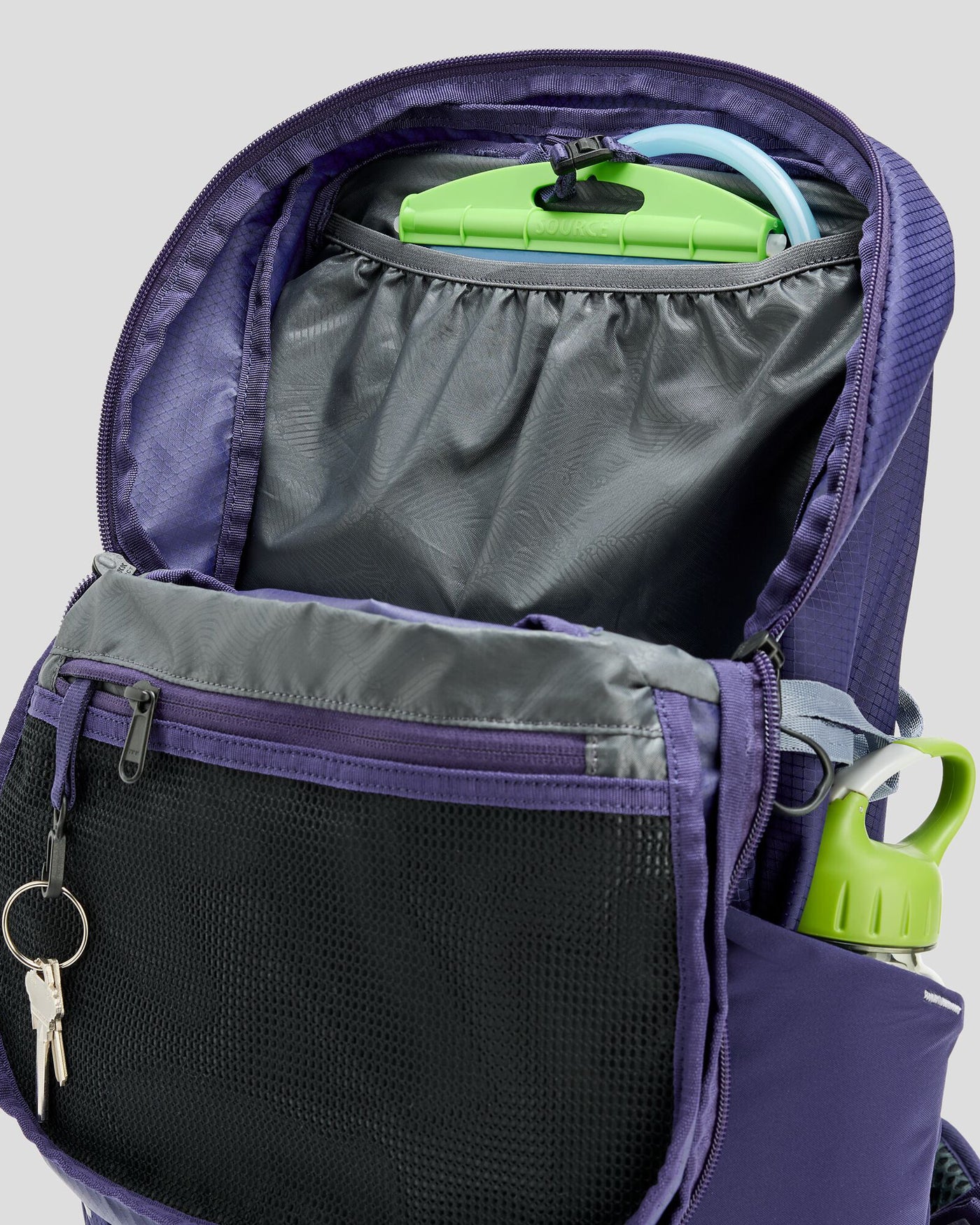 a1468_ofc_valorous_womens_pack_28l_f_1743631485000