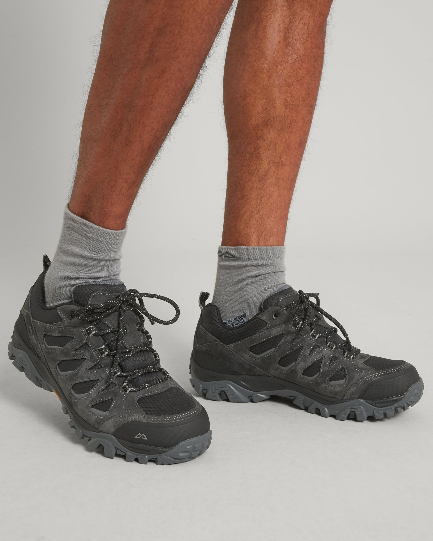 a1507_nzm_mornington_low_shoes_men_b_1743731222000