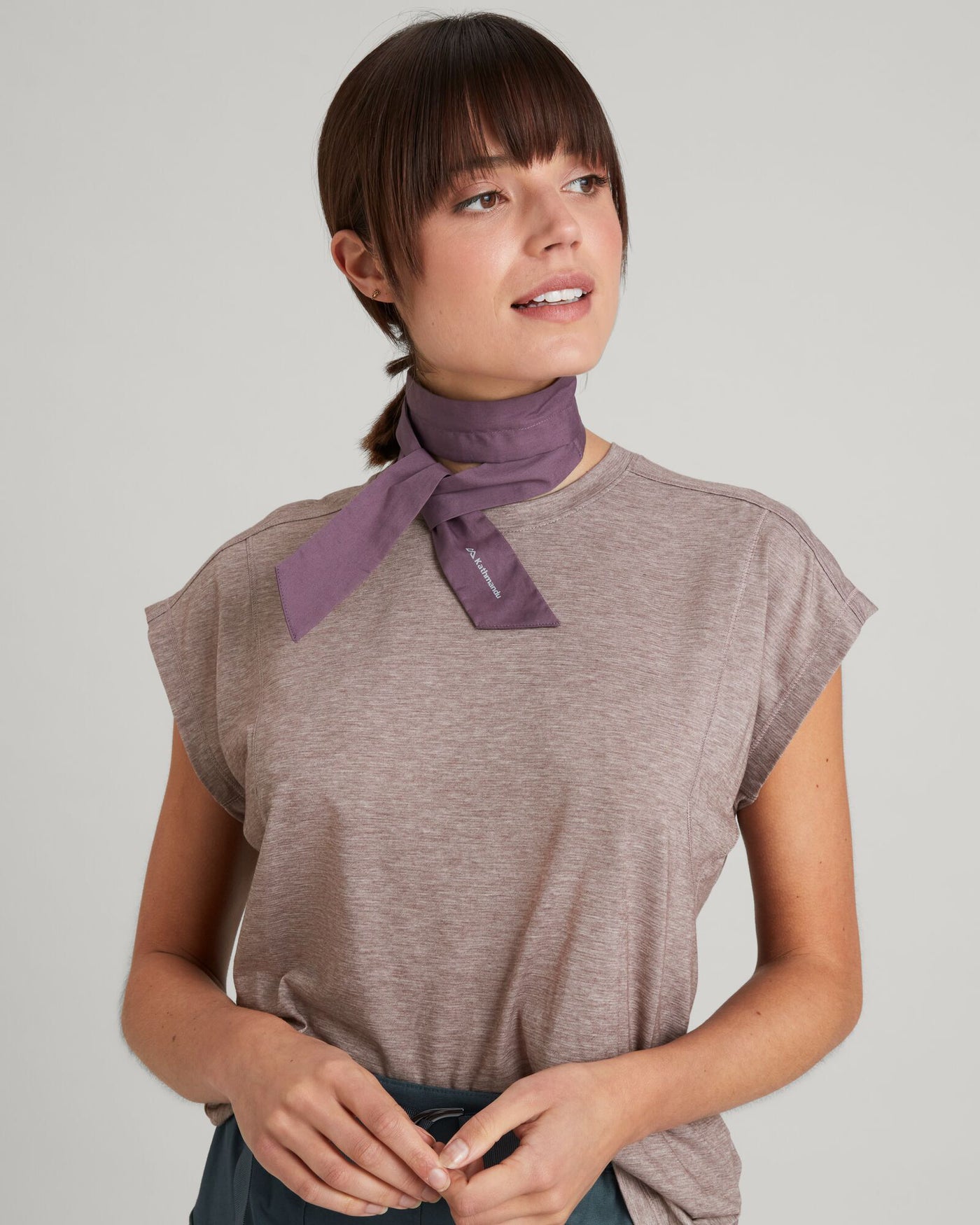 a1639_o8r_cooling_scarf_v2_pur_b_1743630010000