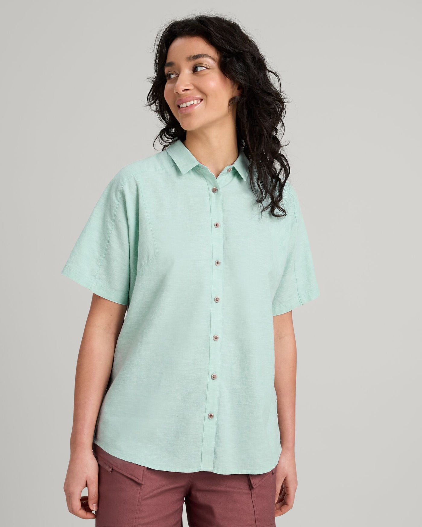a1678_of6_flaxton_womens_short_sleeve_shirt_v_a_1743629564000