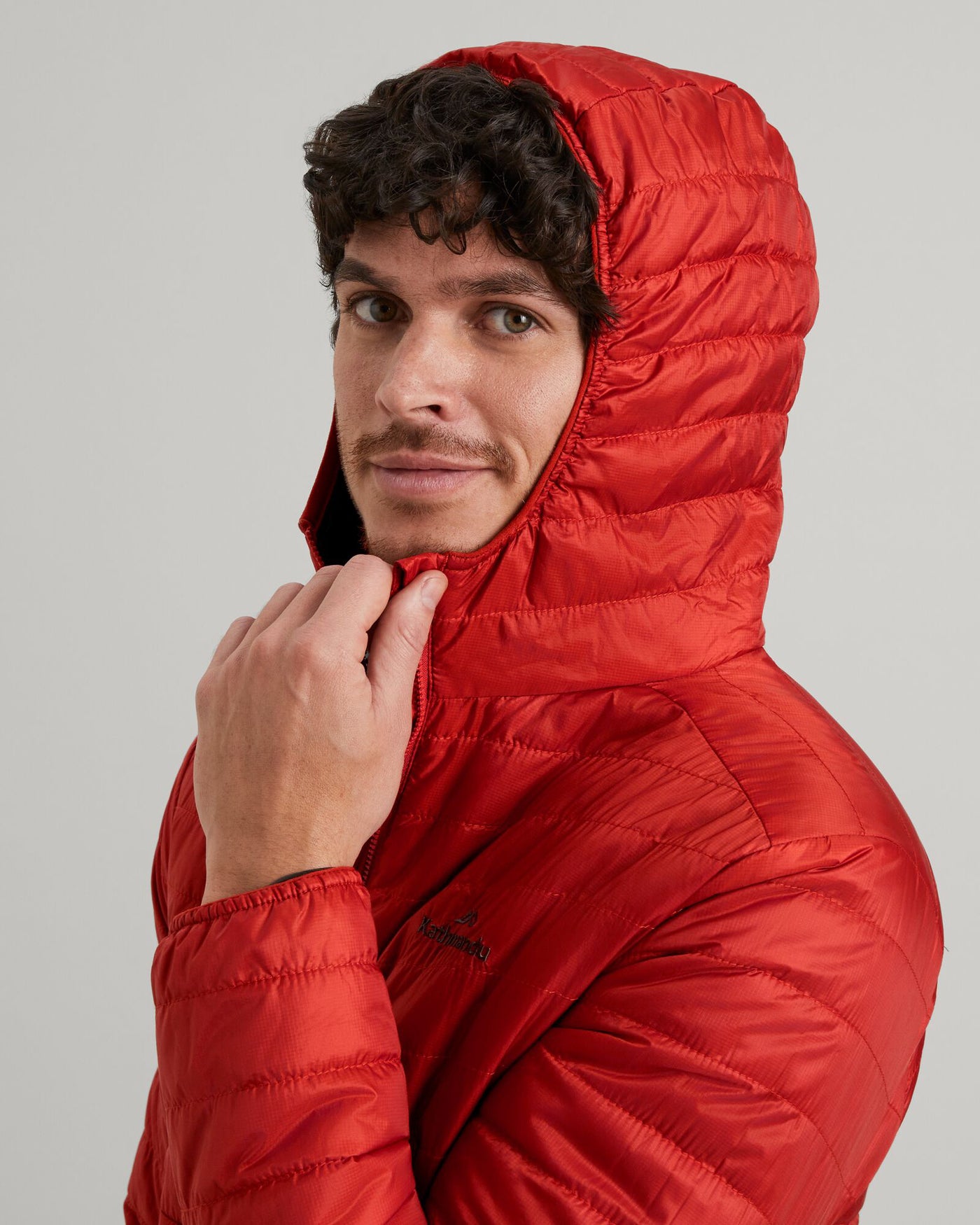b0250_679_heli_r_mens_novaloft_hooded_jacket_red__e_1744346306000