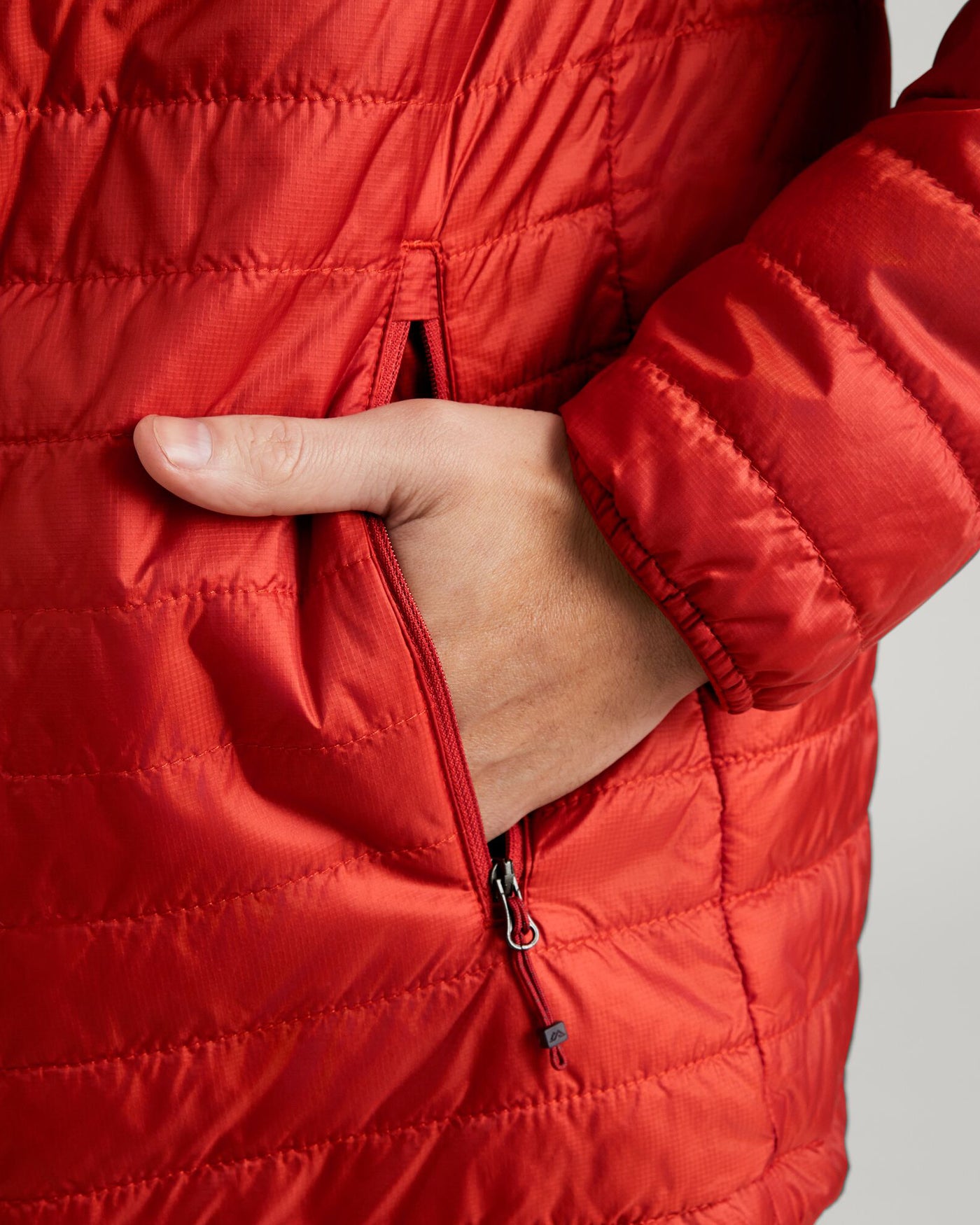 b0250_679_heli_r_mens_novaloft_hooded_jacket_red__f_1744345516000