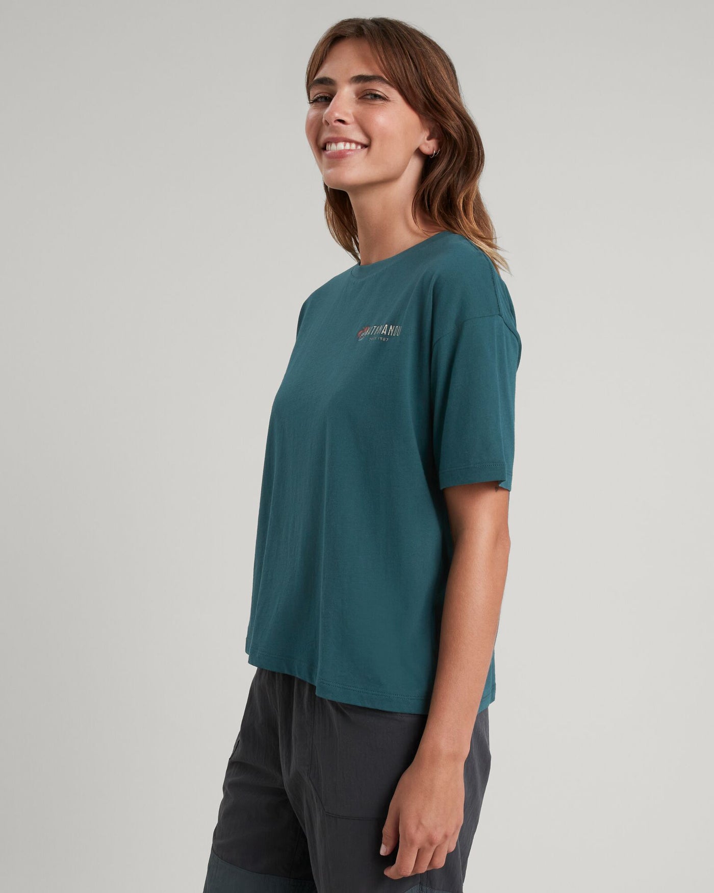 b0262_o8c_star_gazing_womens_short_sleeve_tee_c_1743630360000
