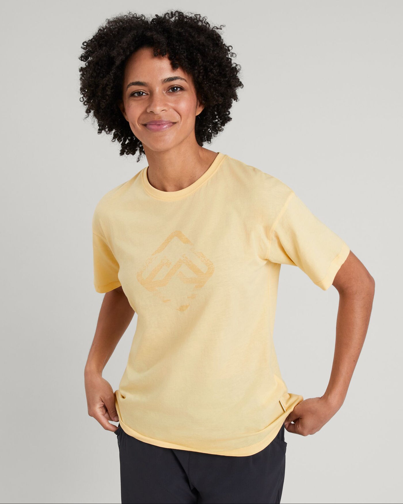 b0473_o4h_geo_glitch_icon_womens_short_sleeve_tee_a_1743630695000