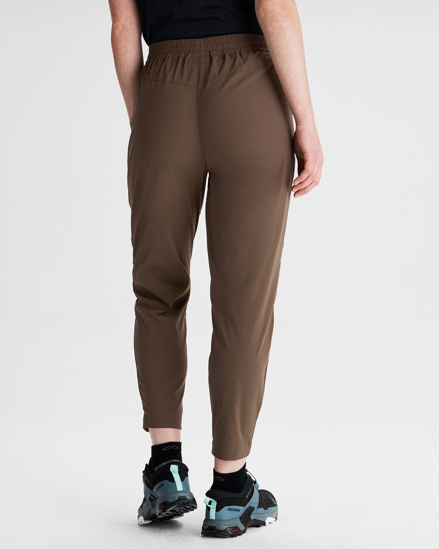 b0498_o4p_miro_womens_tapered_pants_c_1743633613000