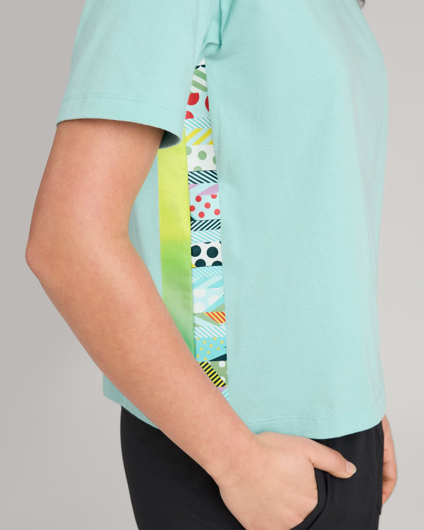 b0500_od3_kmd_x_woodside_prism_womens_organic_cotton_short_sleeve_tee_gree_f_1743731505000