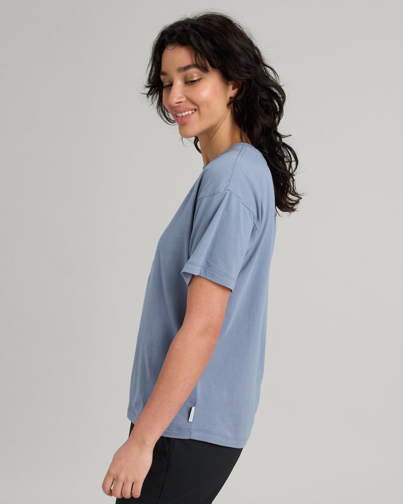 b0502_od9_retro_sunset_womens_organic_cotton_short_sleeve_tee_purpl_c_1743630560000