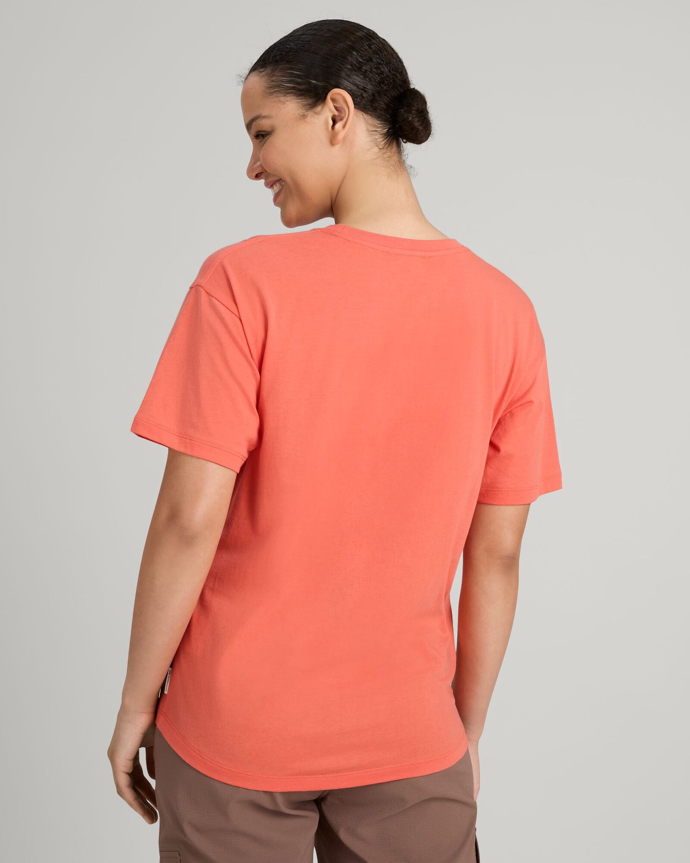 b0502_oei_retro_sunset_womens_organic_cotton_short_sleeve_tee_d_1743629935000