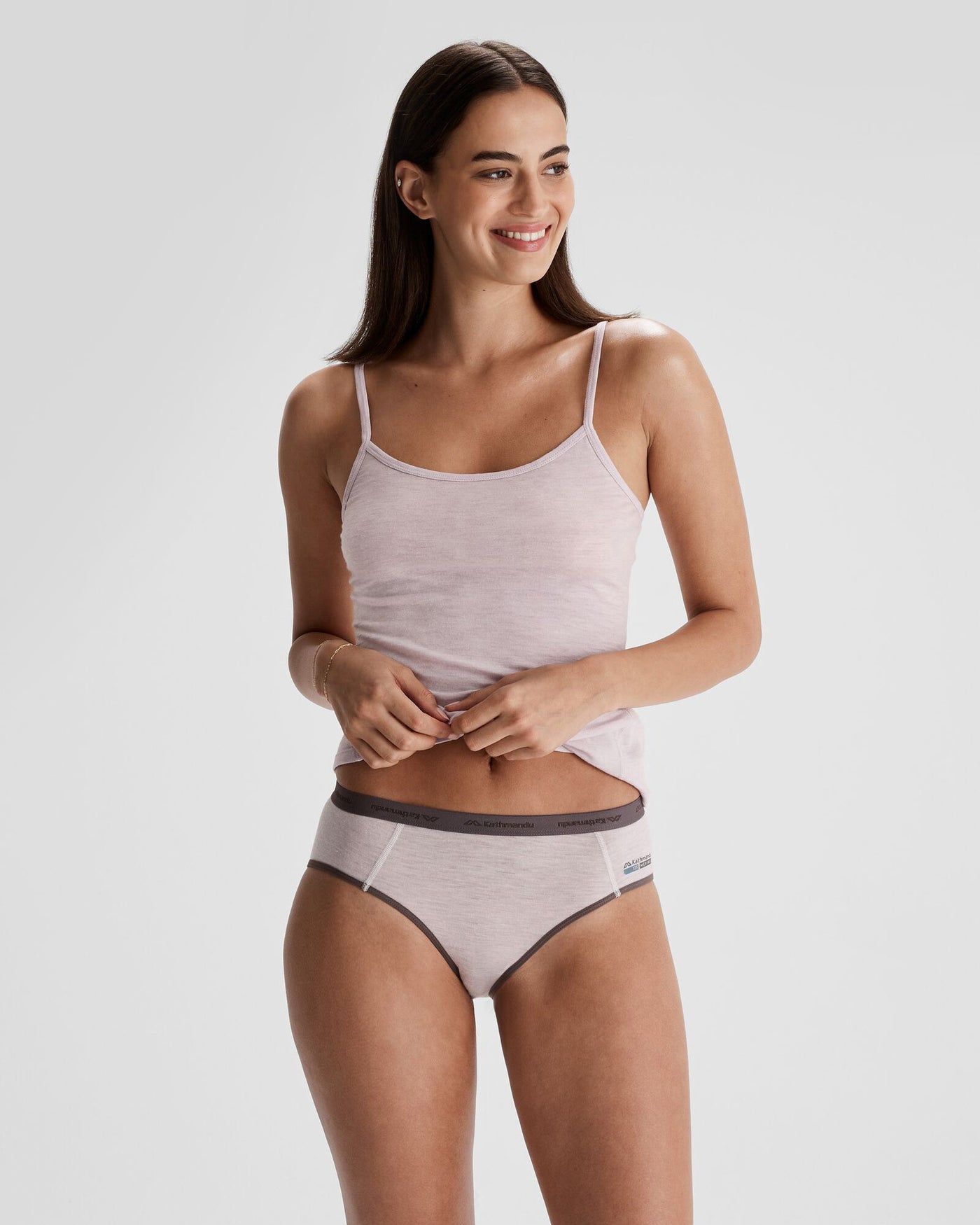 b0537_ohe_k_merino_125_womens_brie_c_1743633547000