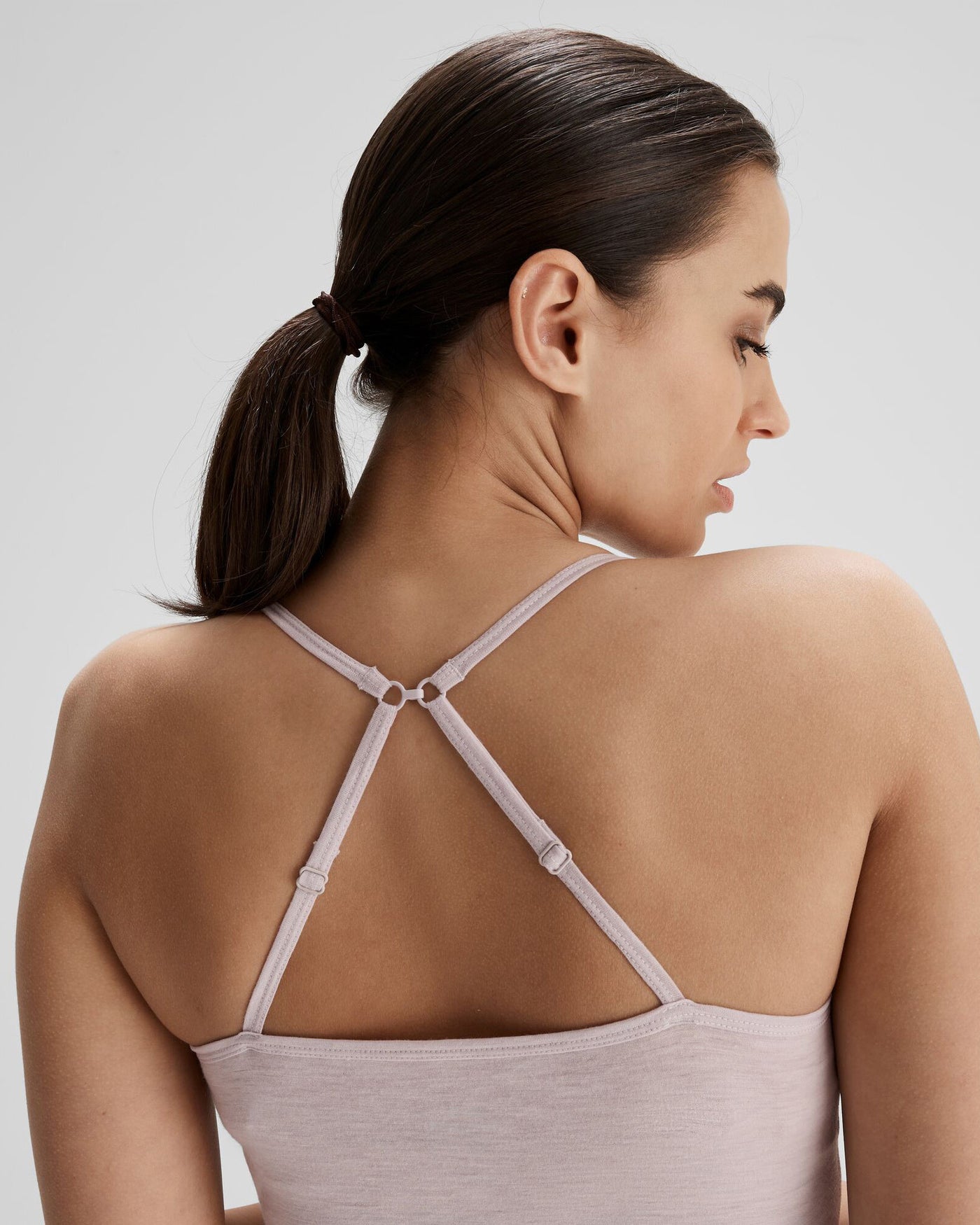 b0539_ohe_k_merino_125_womens_cami_f_1743633555000