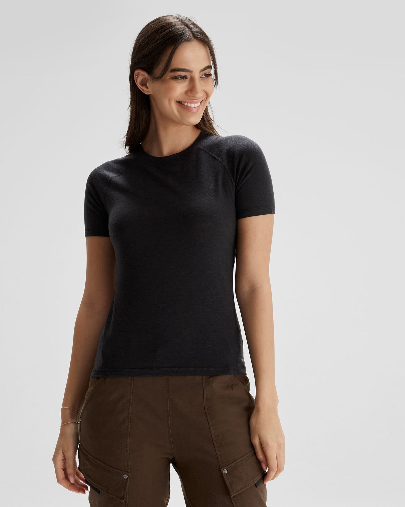 b0540_o4w_k_merino_125_womens_baselayer_short_sleeve_tee_a_1743633556000