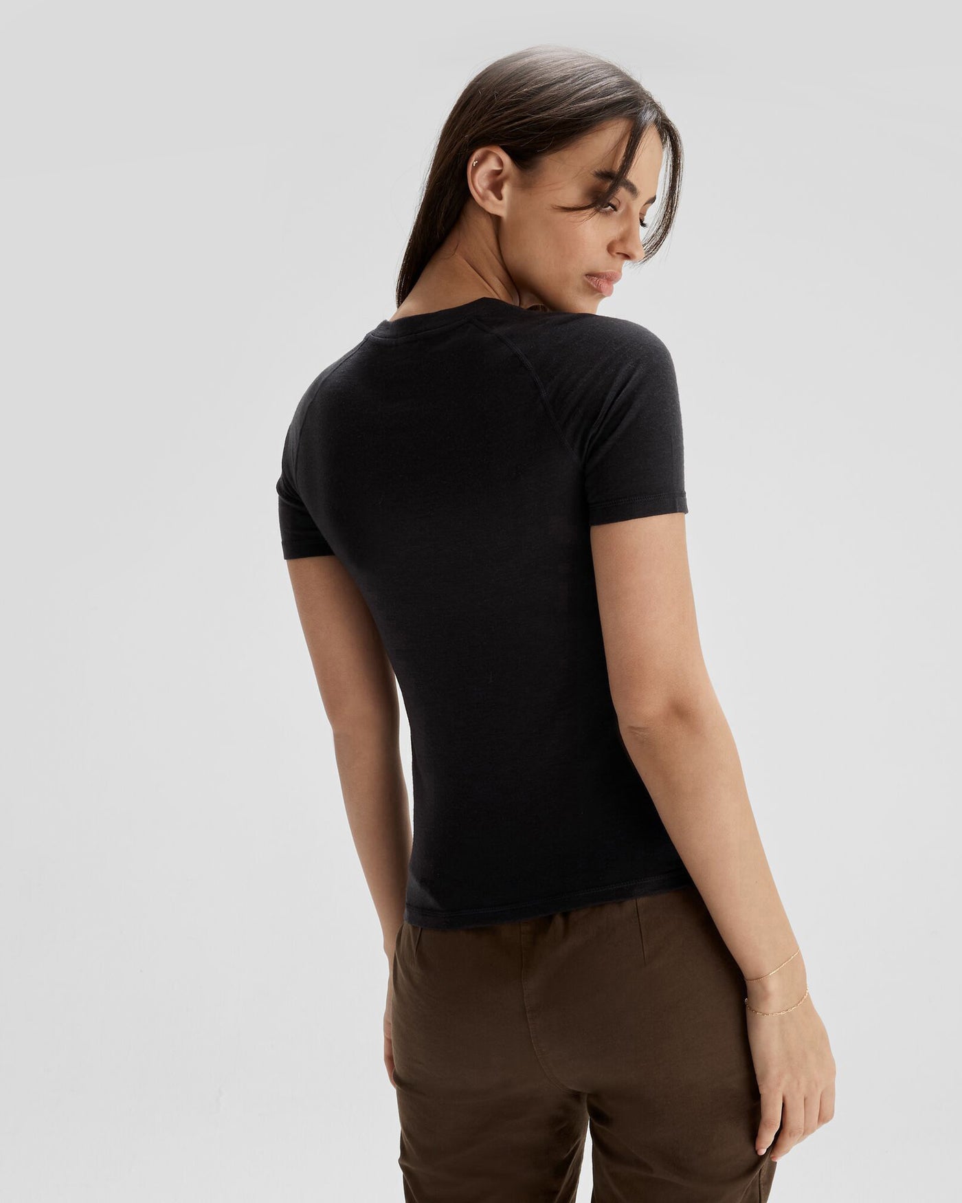 b0540_o4w_k_merino_125_womens_baselayer_short_sleeve_tee_d_1743633511000