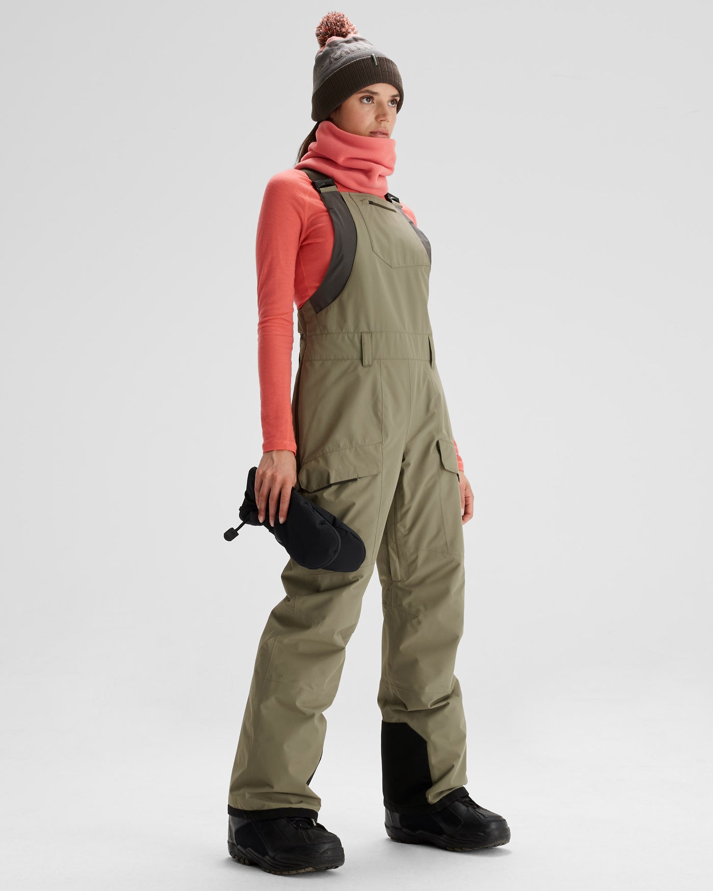 b0562_o4v_pwdr_days_2l_womens_novaloft_snow_bib_h_1743731577000