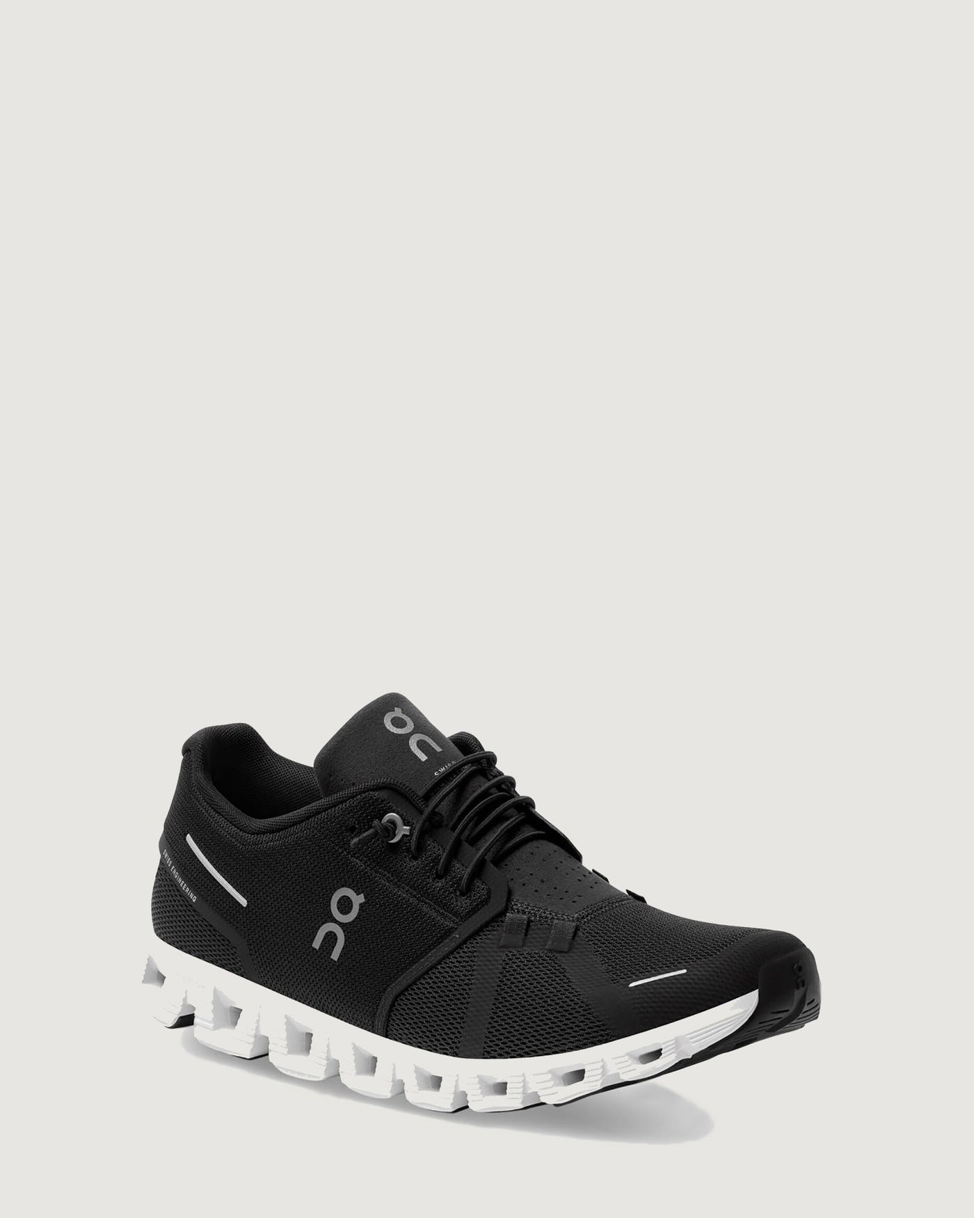 b0677_990_onrunning_cloud_5_mens_bla_b_1744345855000