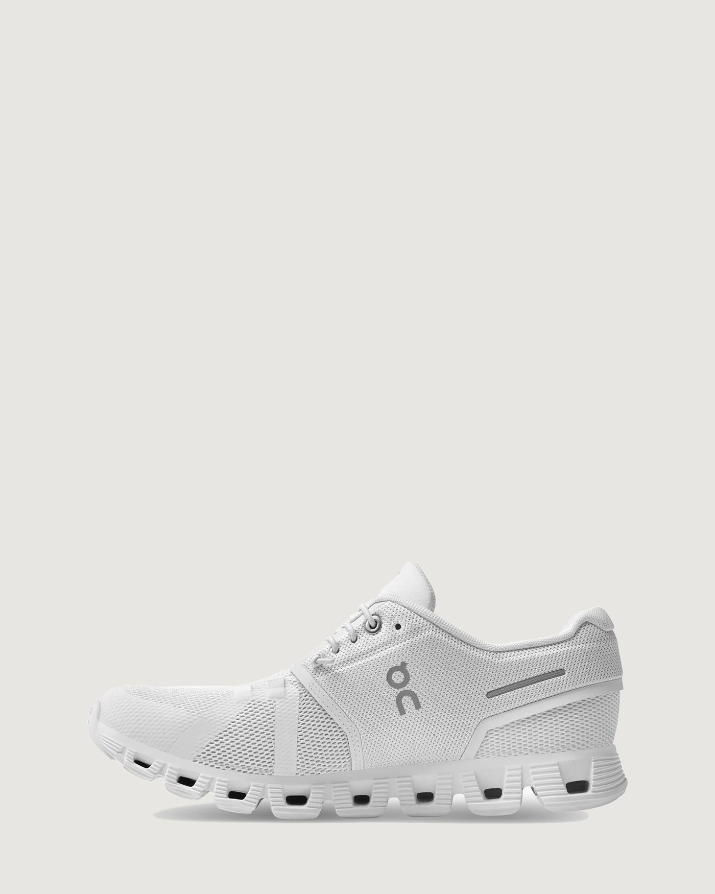 b0678_nsp_onrunning_cloud_5_wome_c_1744345964000