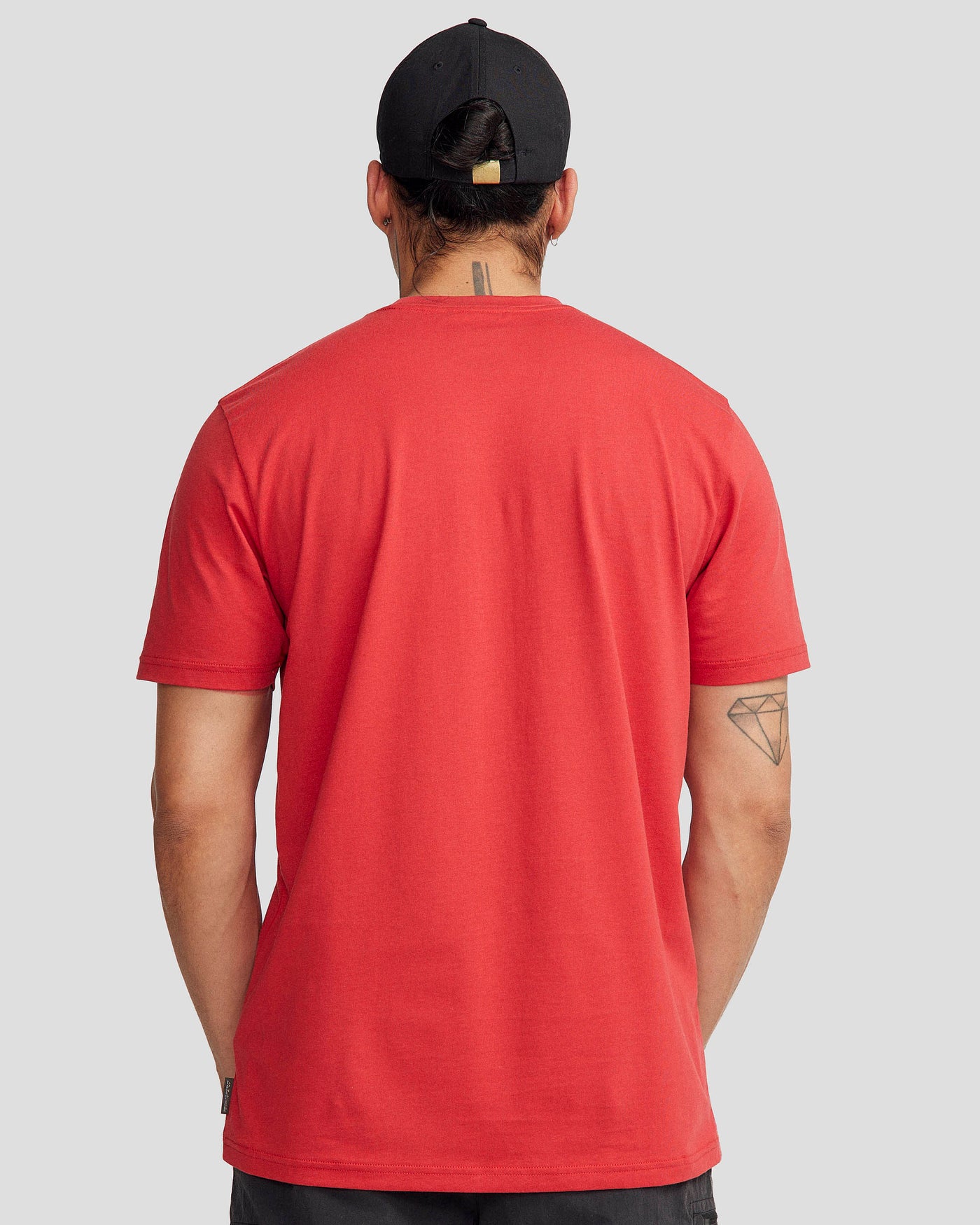 b0695_opg_logo_mens_organic_cotton_short_sleeve_t_c_1743628615000