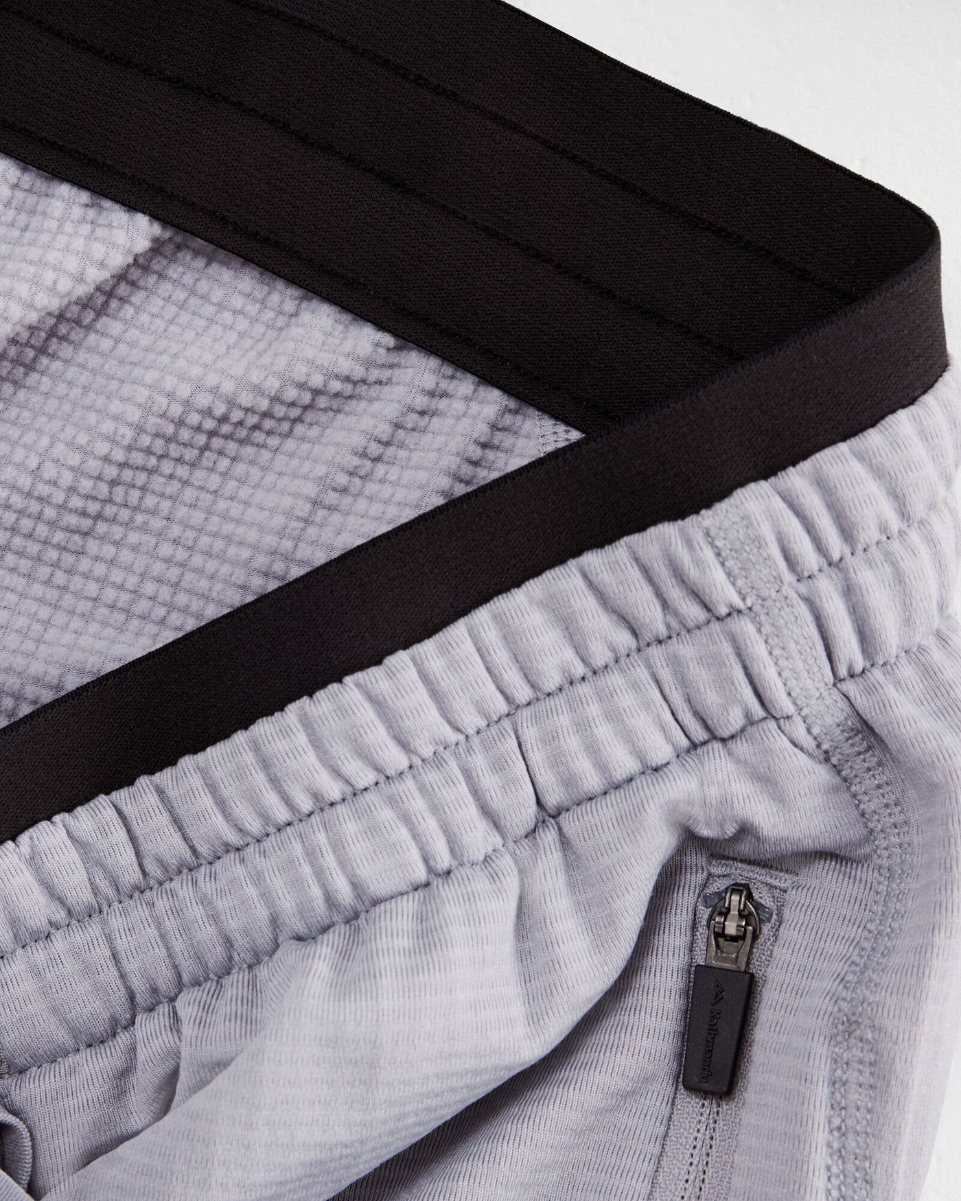 b0726_oi5_seeker_fleece_womens_joggers_e_1743632966000