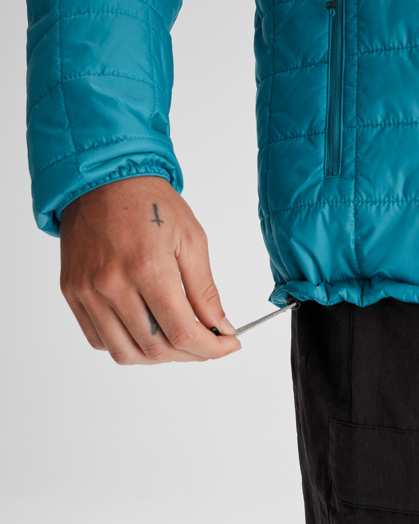 b0821_od4_heli_r_mens_novaloft_hooded_puffer_jacket_v_h_1747267536000
