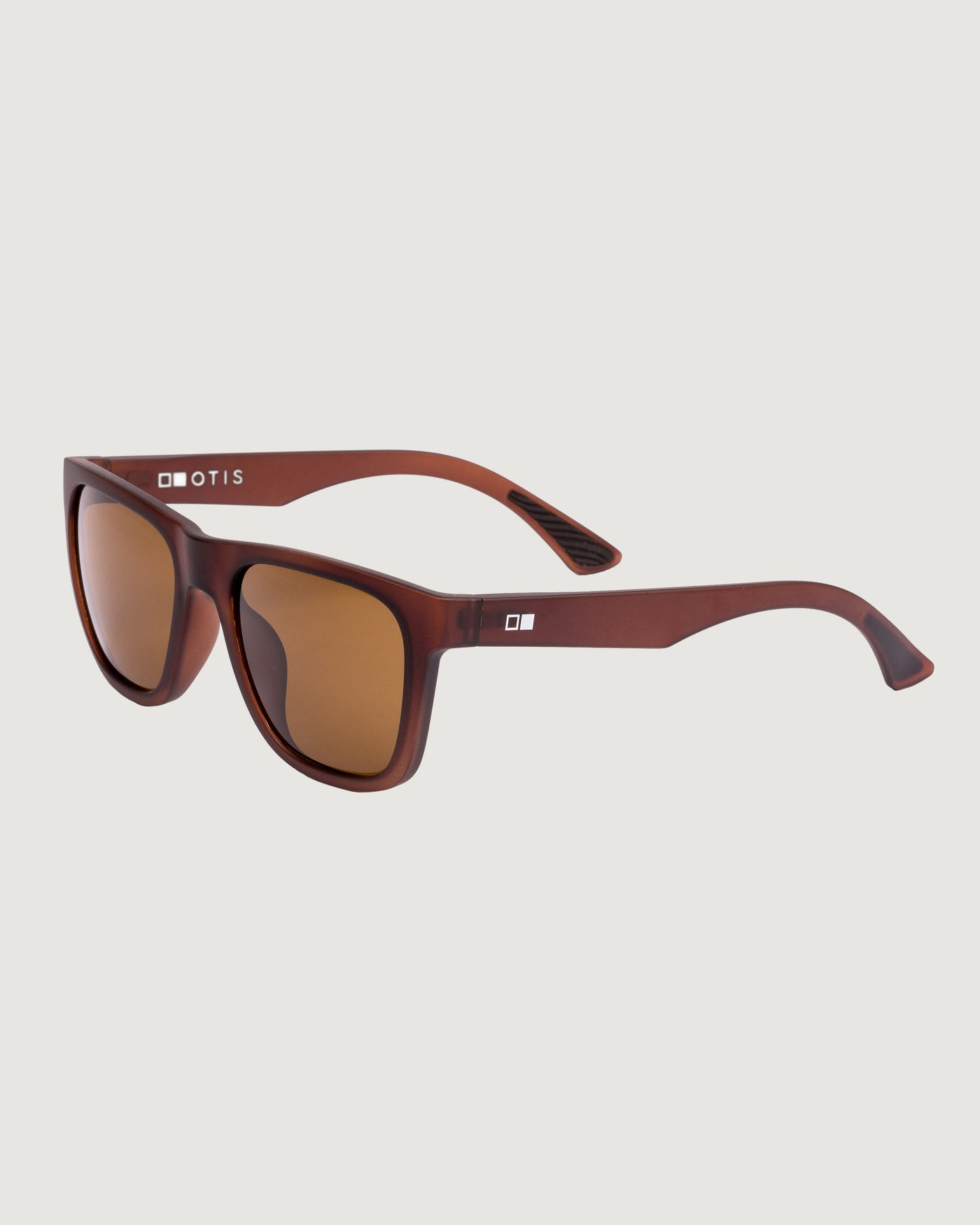 b0829_oix_otis_strike_sport_sunglasses_matte_espres_b_1743731797000