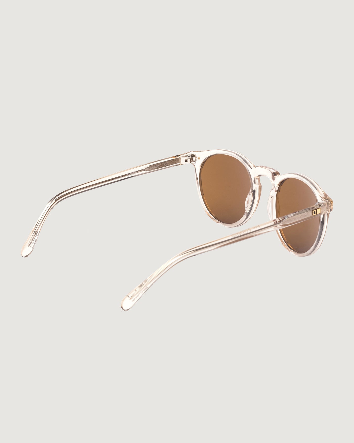 b0833_oir_otis_omar_sunglasses_crystal_neutr_c_1743731806000