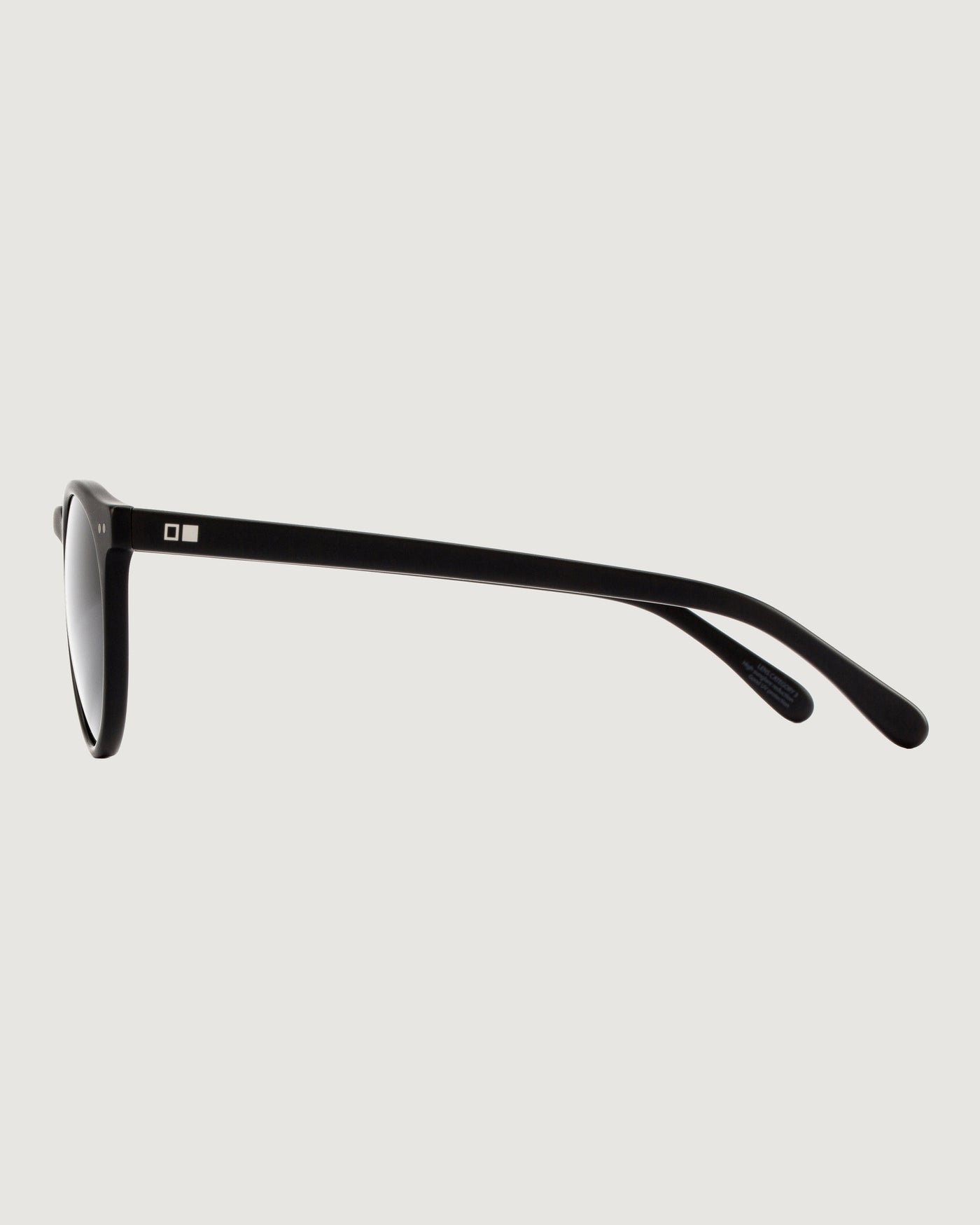 b0833_ojc_otis_omar_sunglasses_bl_c_1743731807000