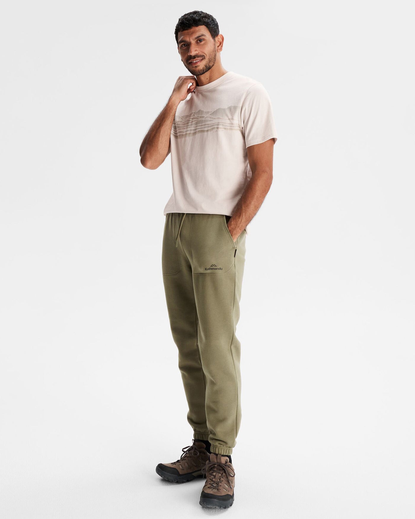 b0866_o4v_logo_mens_bb_jogger_b_1743632596000