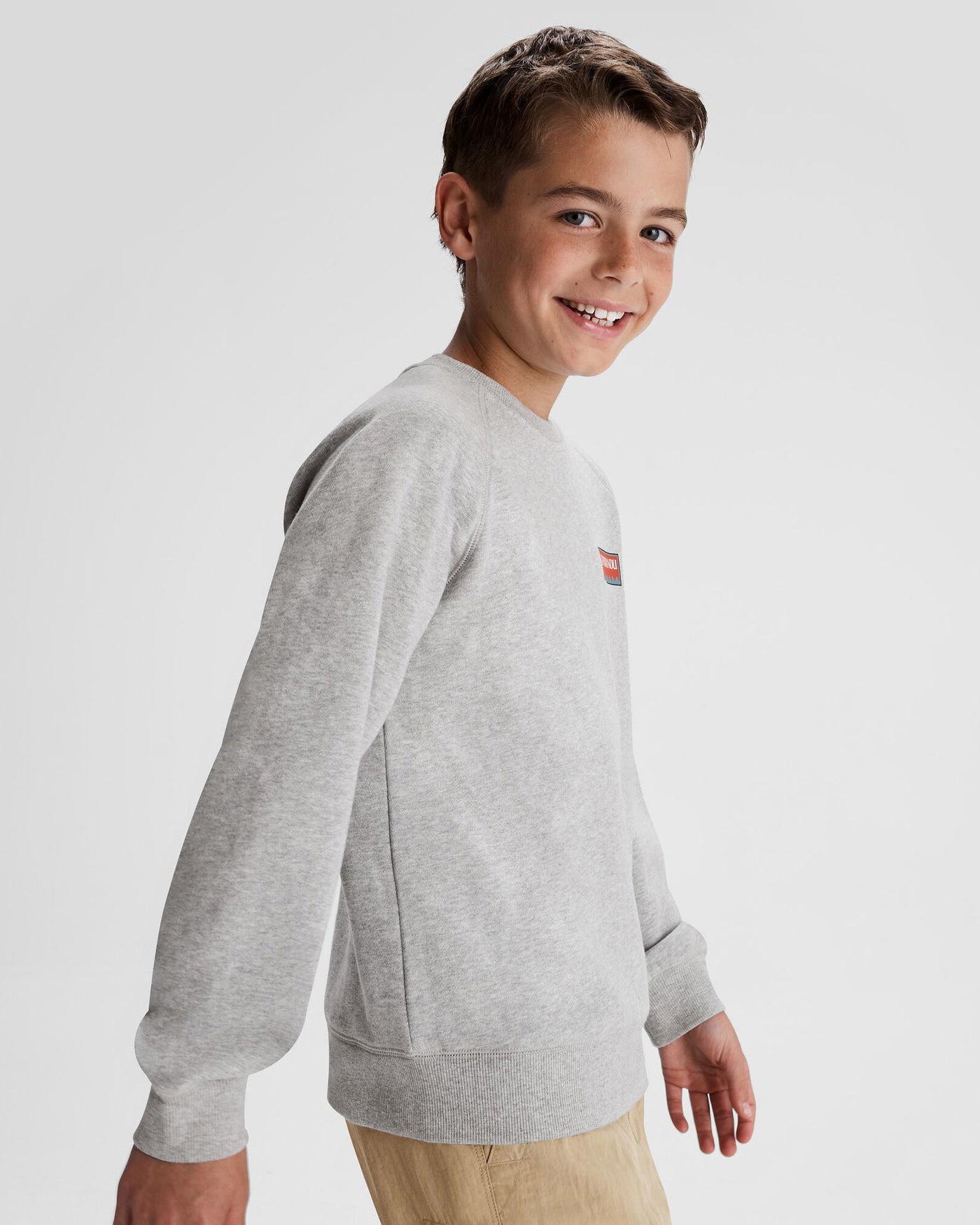 b0871_a54_heritage_logo_youth_lt_bb_cre_c_1743632550000