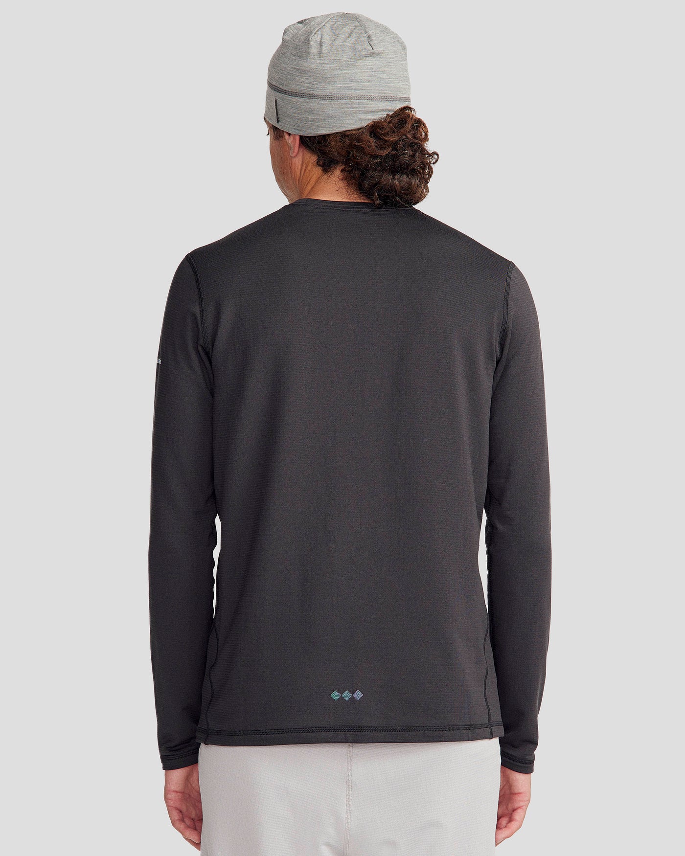 b0928_o4w_seeker_fleece_mens_long_sleeve_top_b_c_1743629098000