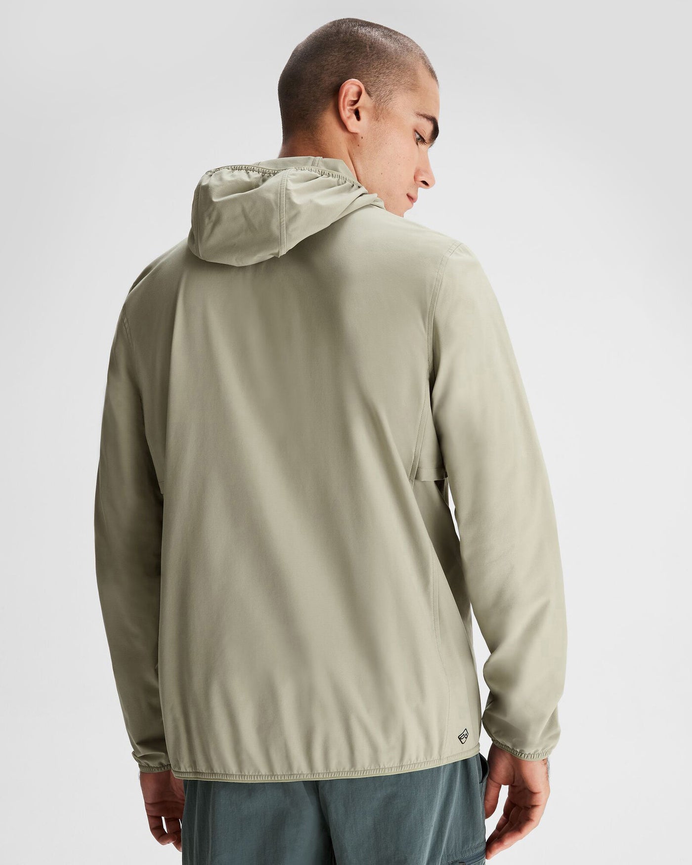 b1025_ojx_sun_breaker_mens_long_sleeve_top_c_1743632218000