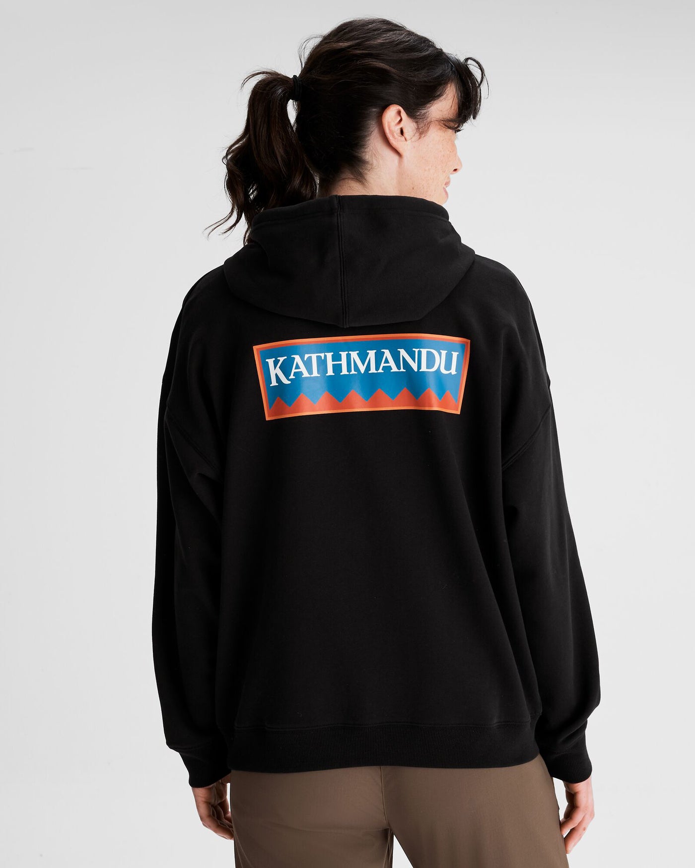 b1069_o4w_heritage_logo_womens_slouchy_lt_bb_hoodie_c_1744346293000